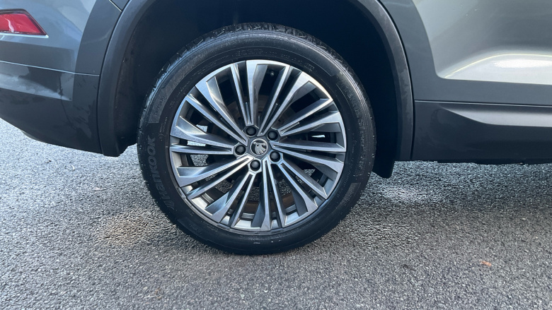 Skoda Kodiaq 2.0 TDI SE L Executive 4x4 5dr DSG [7 Seat] Diesel Estate